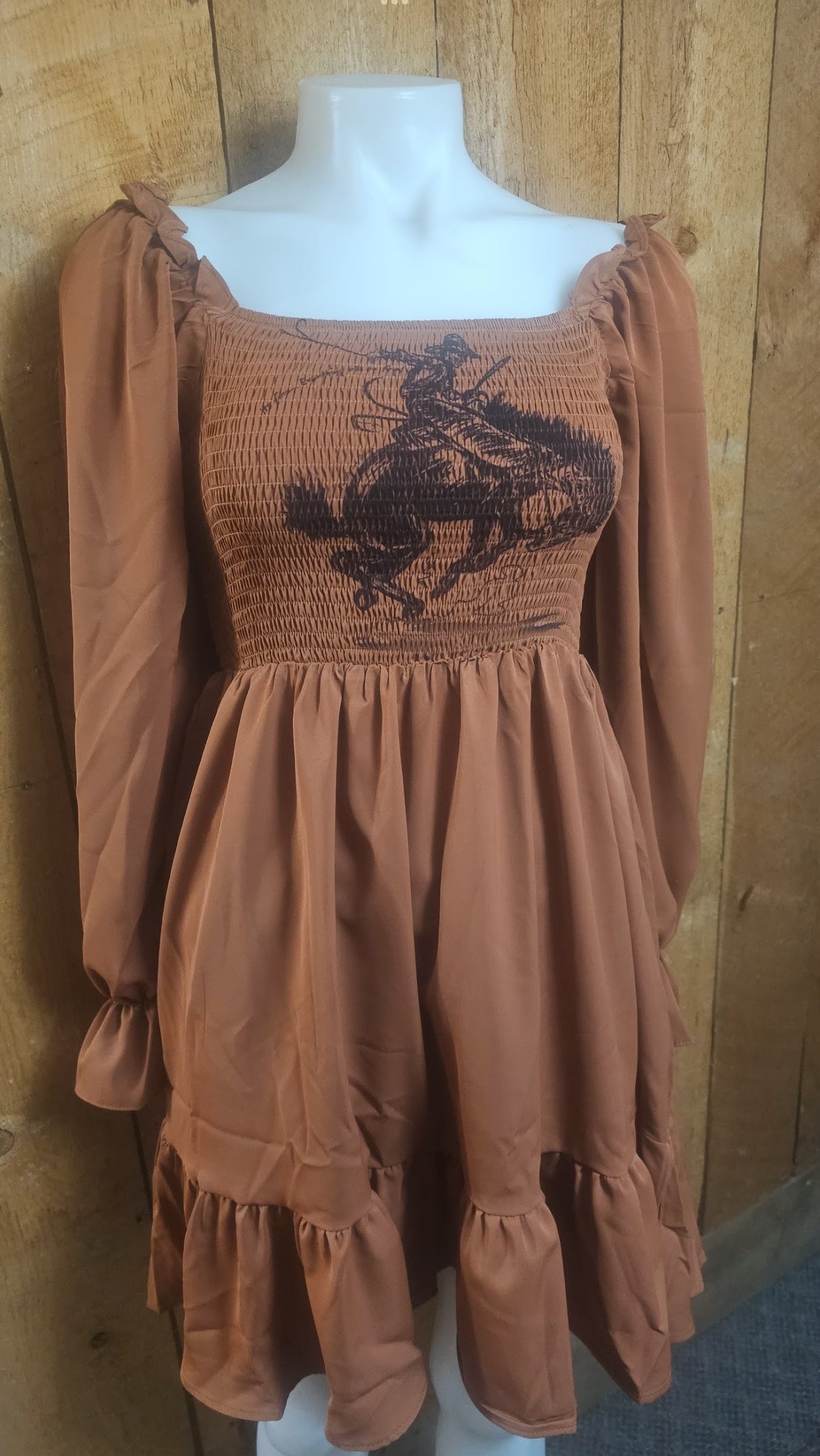 Square neck ruffle dress bucking horse
