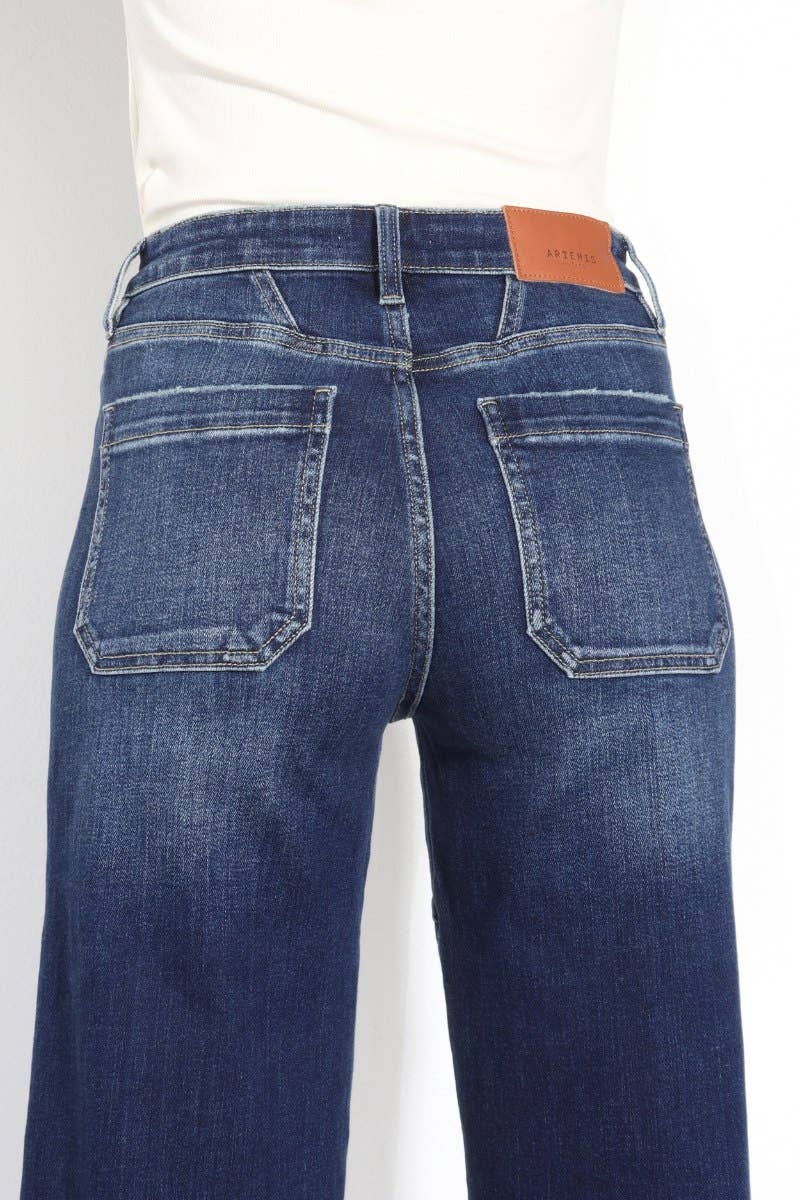 TUMMY CONTROL HIGH RISE RELAXED WIDE LEG JEANS: 9 (28)