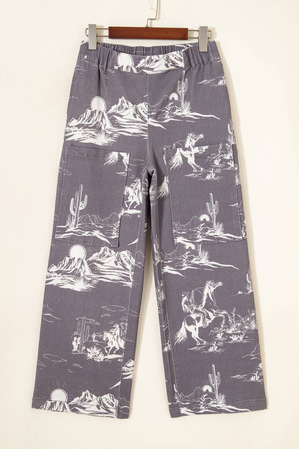 66 Western Wild West Riding Vintage Printed Shift Jeans: Gray / 4